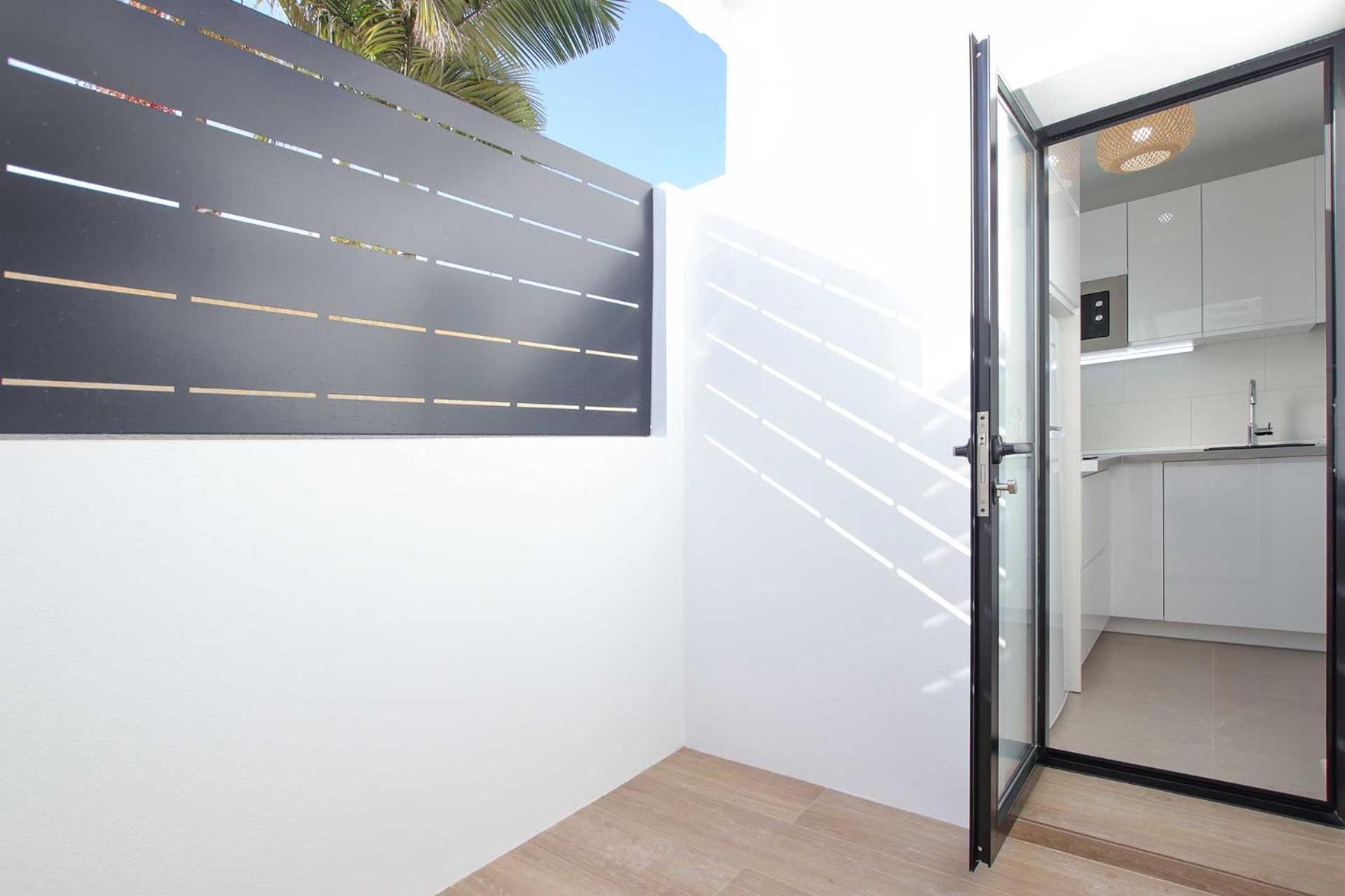 Linda Vista Beach Apartment มาร์เบยา ภายนอก รูปภาพ