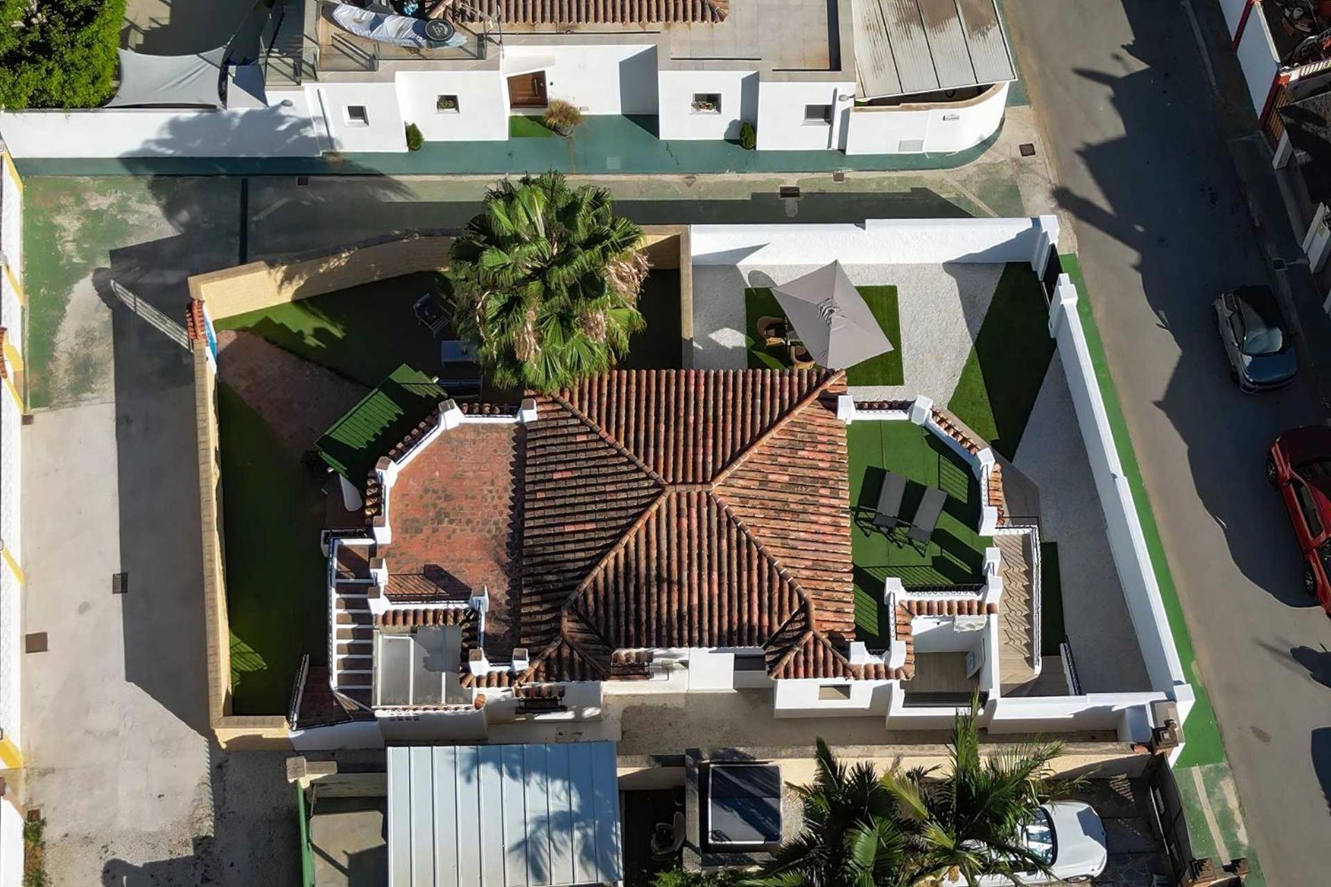 Linda Vista Beach Apartment มาร์เบยา ภายนอก รูปภาพ