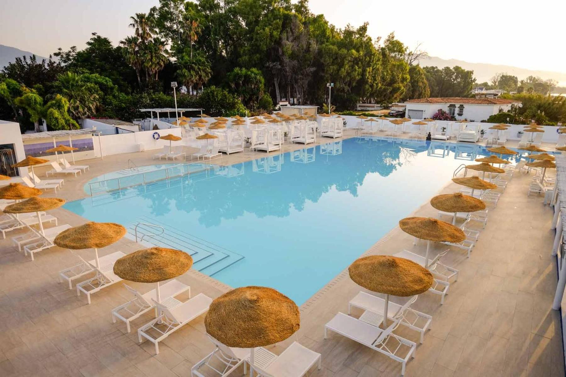 Linda Vista Beach Apartment มาร์เบยา ภายนอก รูปภาพ
